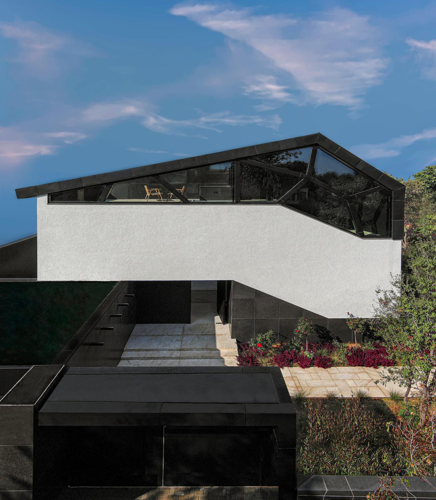 וילה בהרצליה פיתוח