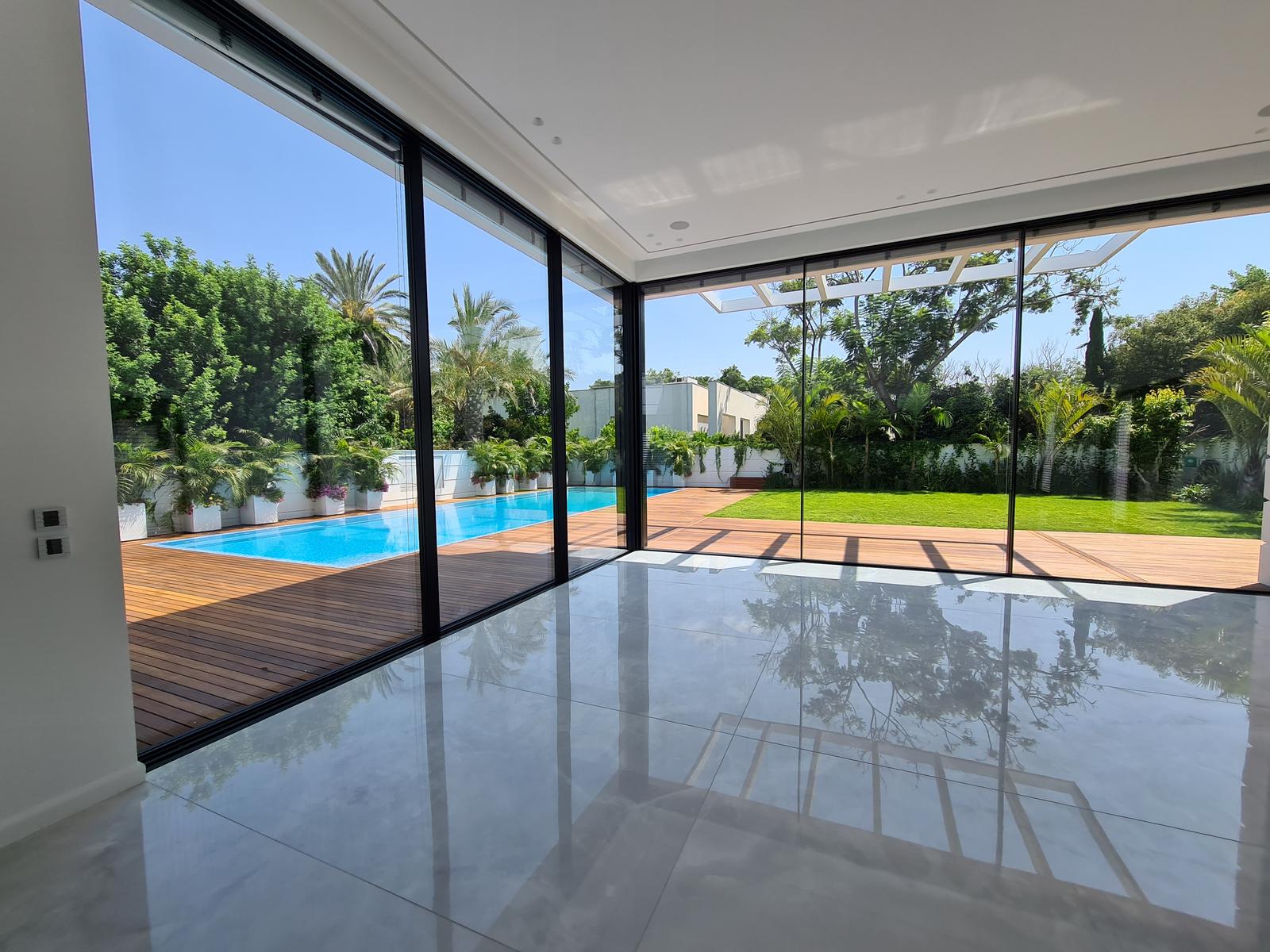 וילה הרצליה