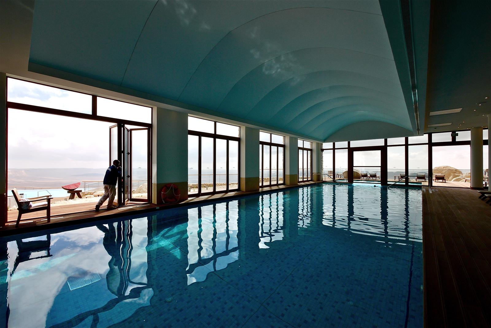 מלון בראשית