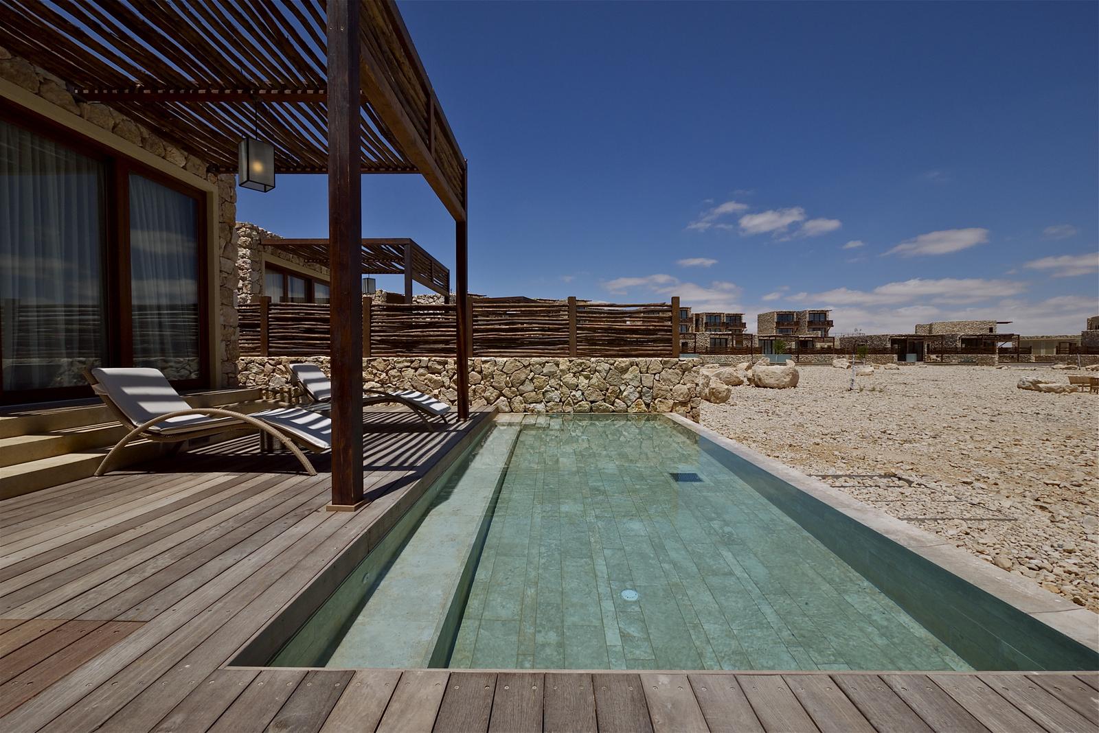 מלון בראשית