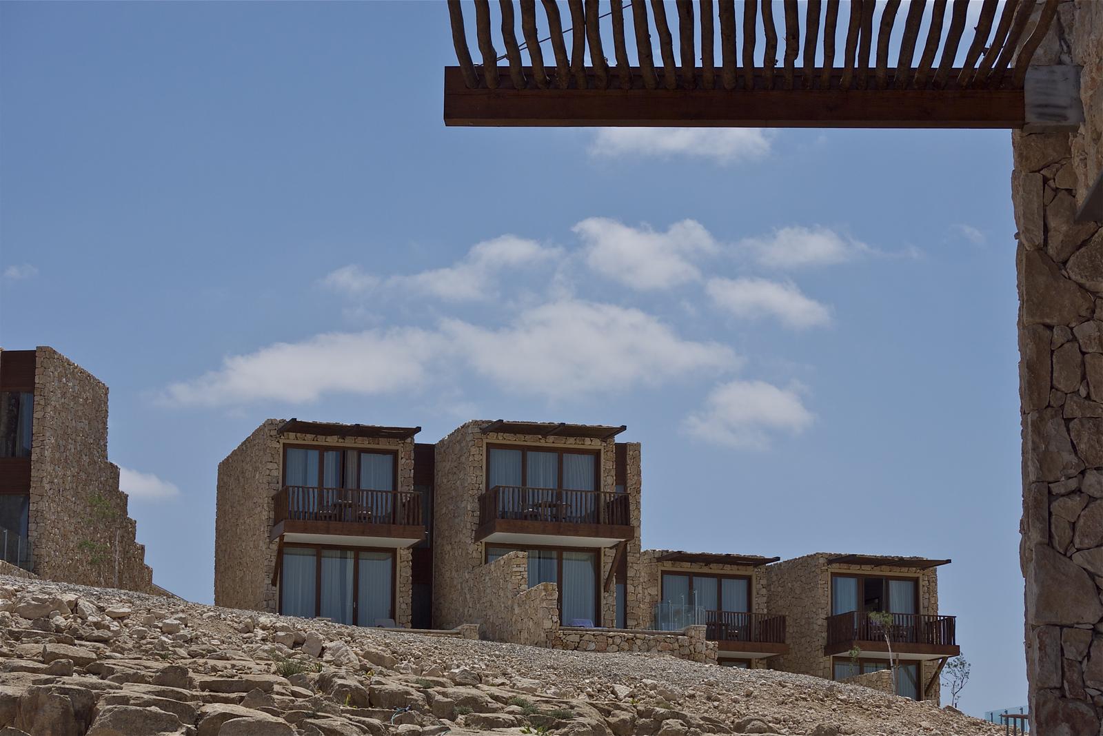 מלון בראשית